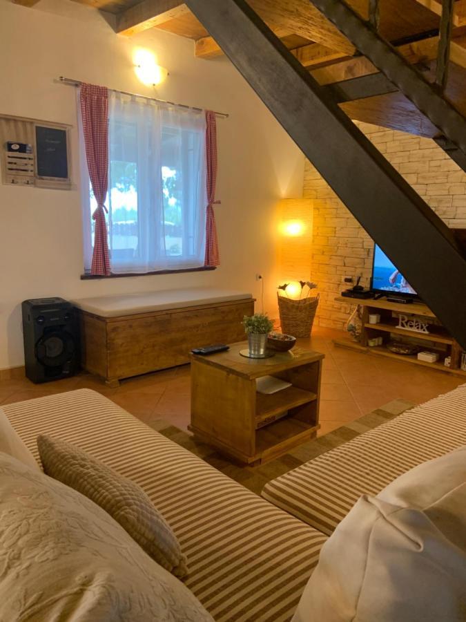 Villa Rustica Pokrovnik Exteriér fotografie